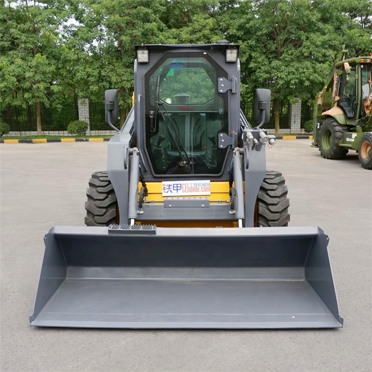 XCMG Manufacturer 1 ton mini skid steer loader XC760K China skidsteer loaders with attachments price